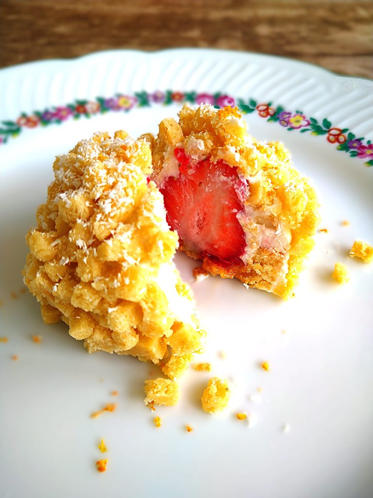 奈良のイチゴ入り♬トルタ・ミモザ